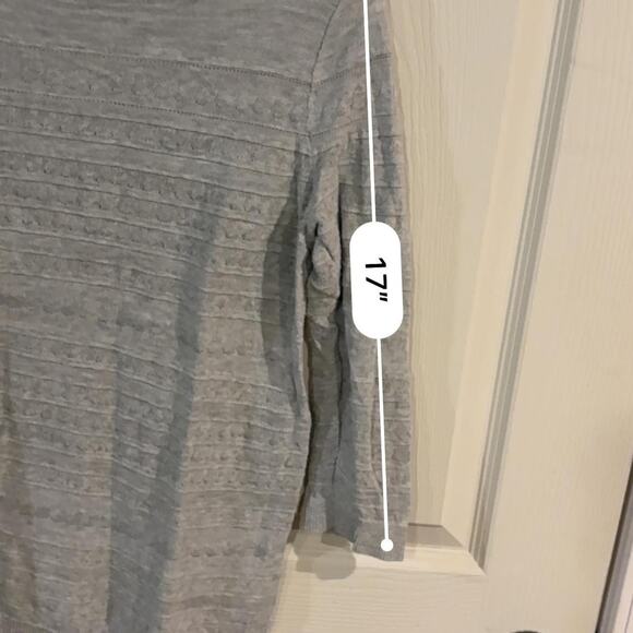 Grey banana republic sweater - Picture 7 of 8